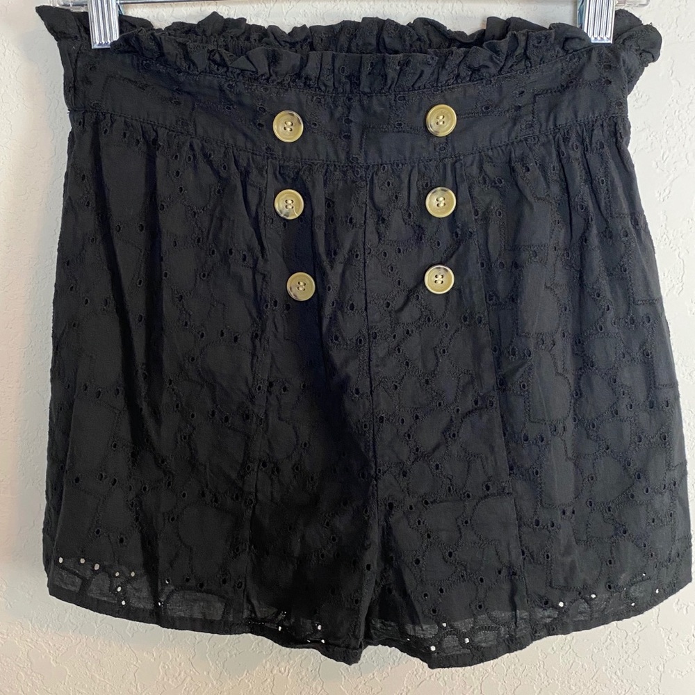 TOPSHOP Black Eyelet Button High Waist Shorts 6
